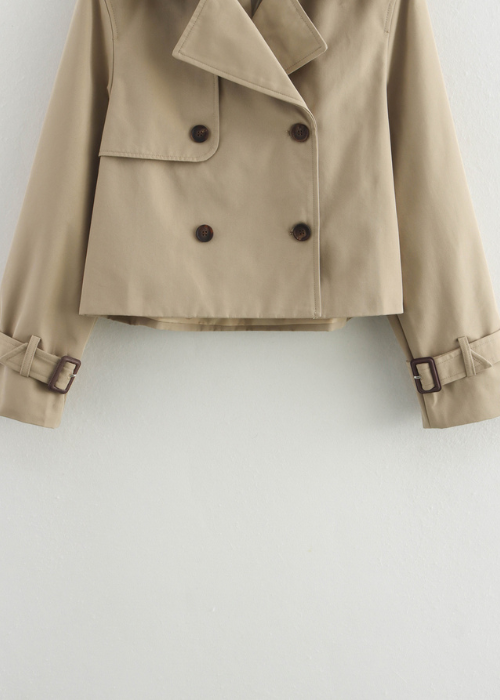 Belvory Trench cream